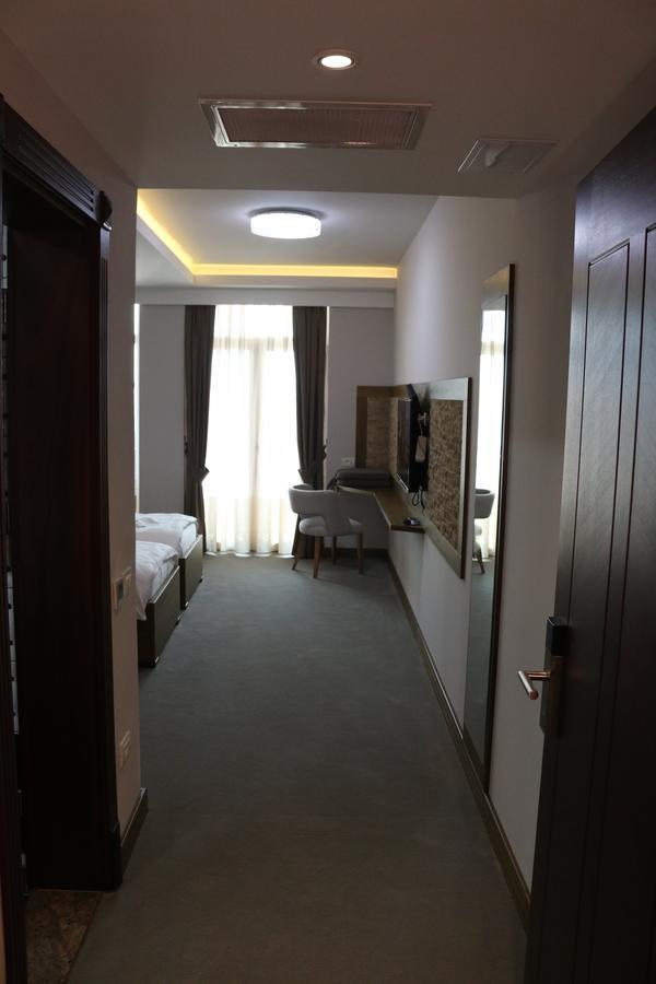 Hotel Admiral Prizren Dış mekan fotoğraf